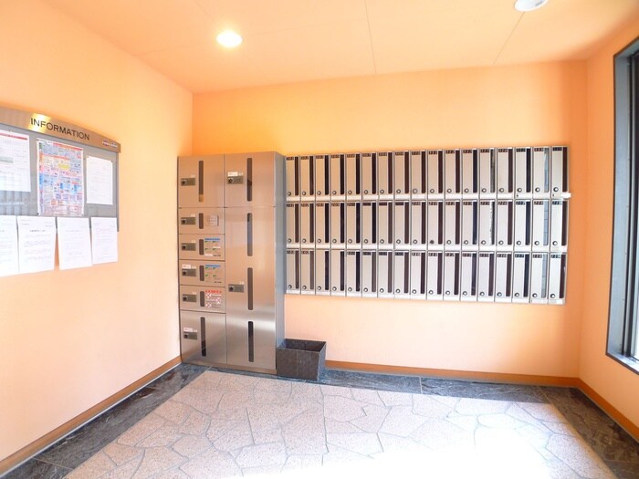 物件外観写真3　(建物設備)