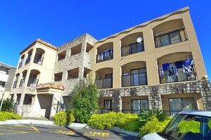 INSURANCE BLDG.XV外観写真