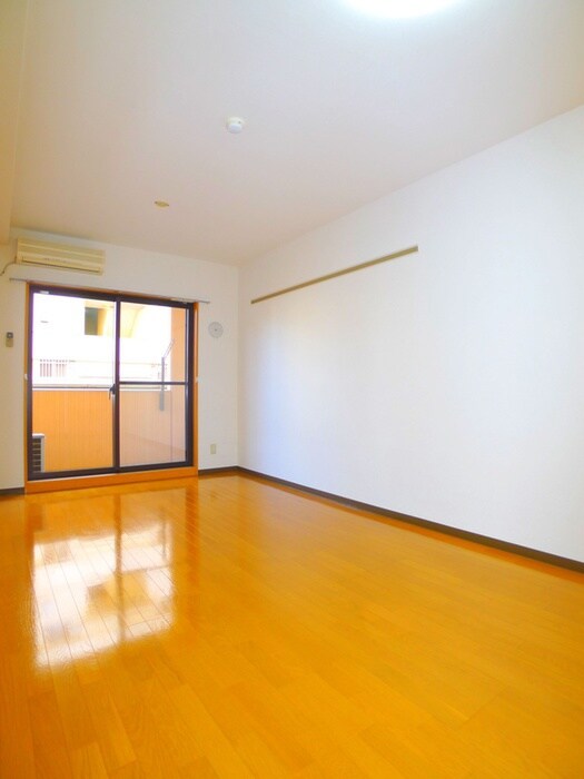 物件内観写真16　(居室)