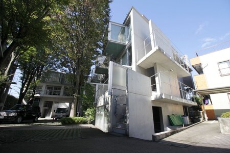 Ｒｅｆｕｇｅ Ｏ Ｆｏｒｅｓｔ外観写真