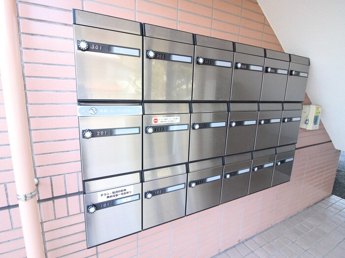 物件外観写真6　(建物設備)