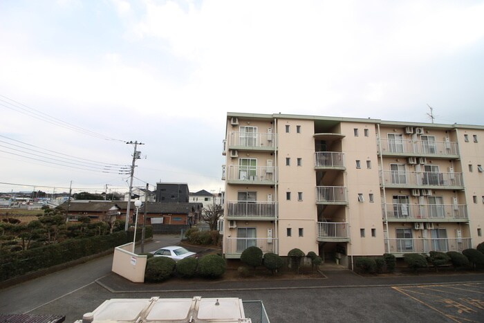 物件内観写真22　(室内からの展望)