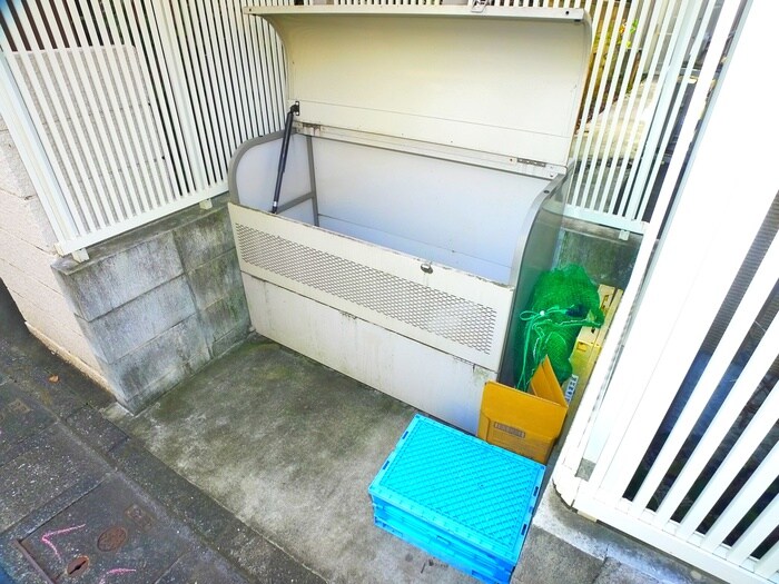 物件外観写真4　(建物設備)