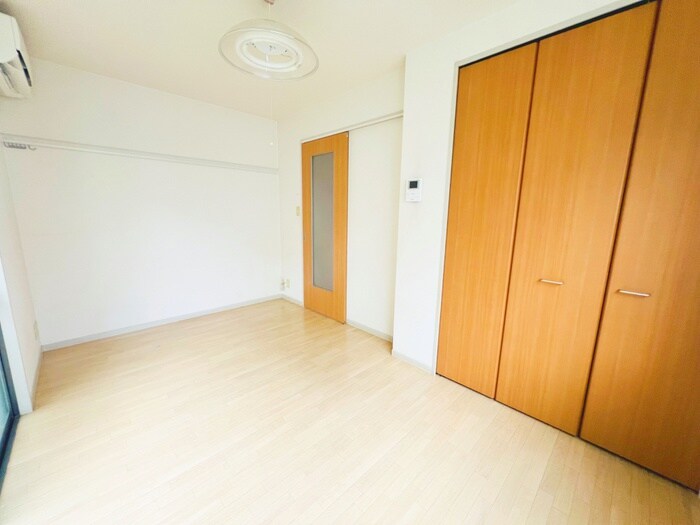 物件内観写真10　(内観写真)