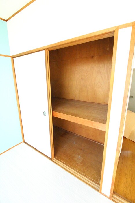 物件内観写真11　(収納)