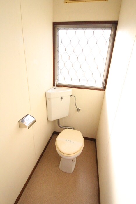 物件内観写真15　(トイレ)