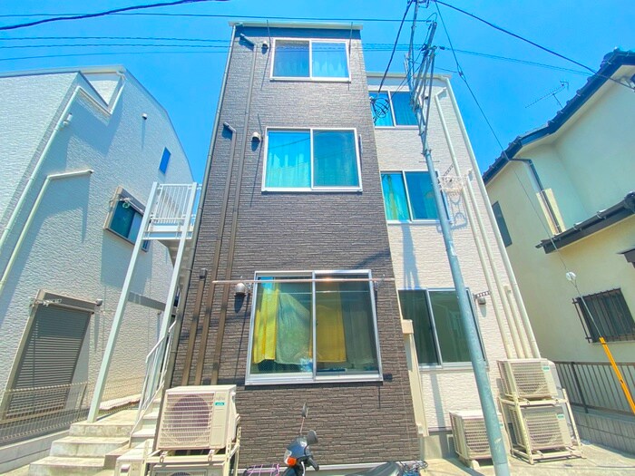 物件外観写真2　(外観写真)