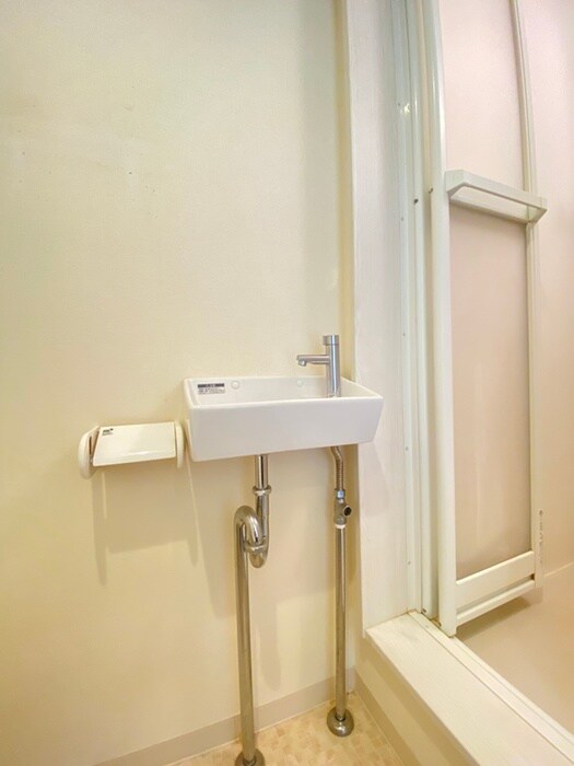 物件内観写真11　(洗面)