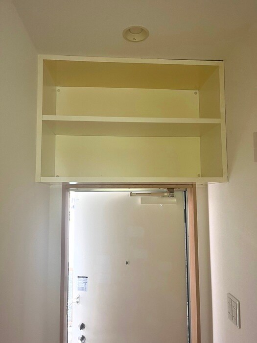 物件内観写真16　(収納)