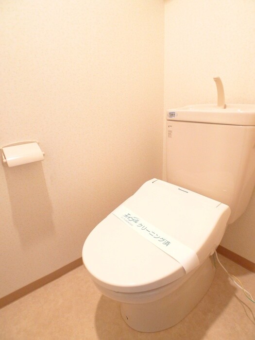 物件内観写真17　(トイレ)