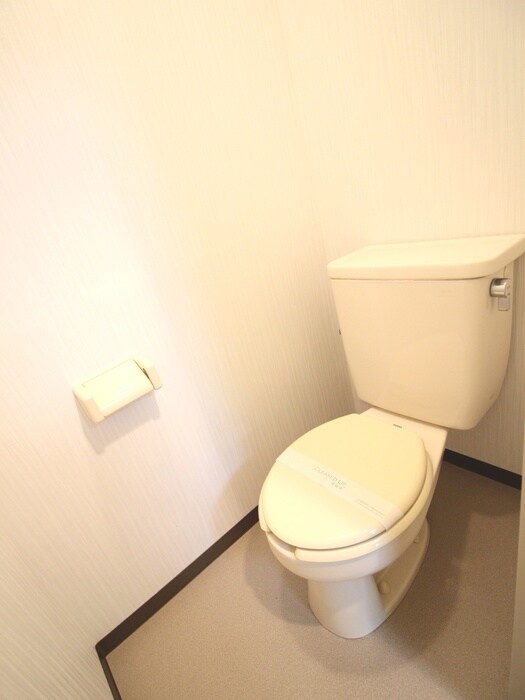 物件内観写真12　(トイレ)