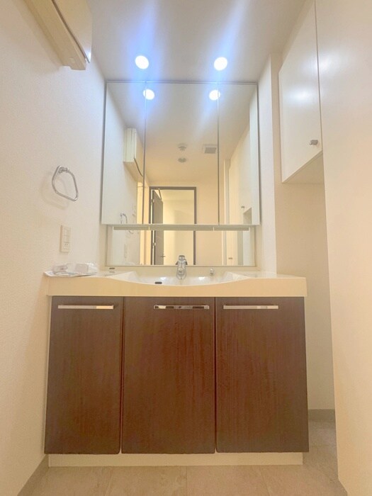 物件内観写真14　(洗面)