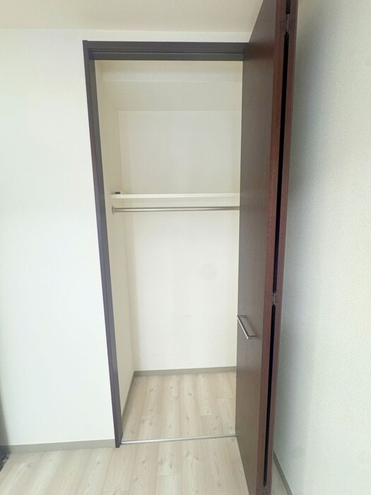 物件内観写真15　(収納)