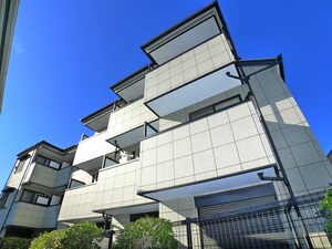 クリスタル・ハイツ青井外観写真