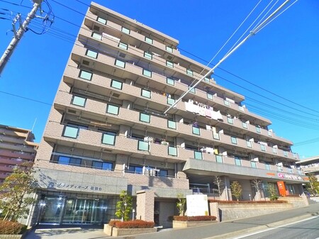 グランディオーズ松飛台外観写真