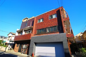 渡辺マンション外観写真