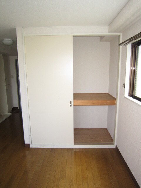 エ－デルハイムの収納