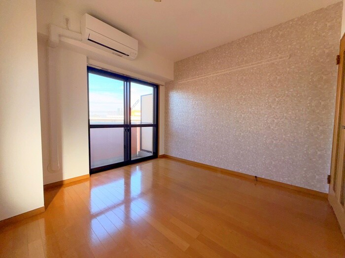 物件内観写真9　(居室)