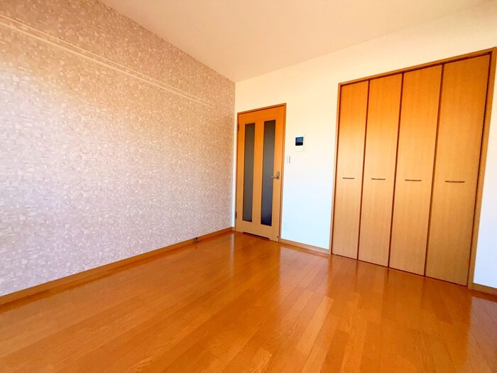 物件内観写真10　(内観写真)