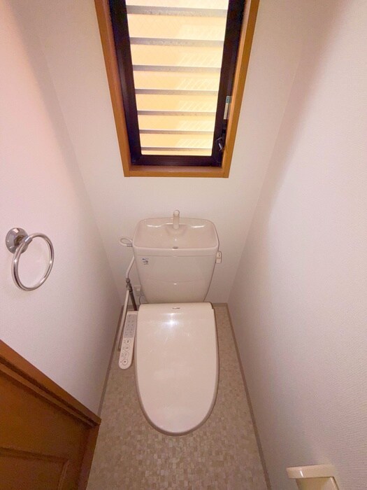 物件内観写真18　(トイレ)