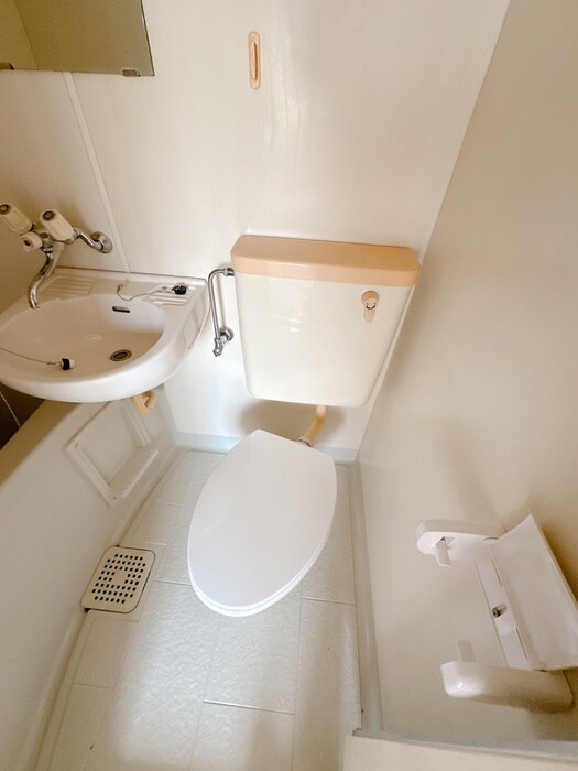 物件内観写真11　(トイレ)