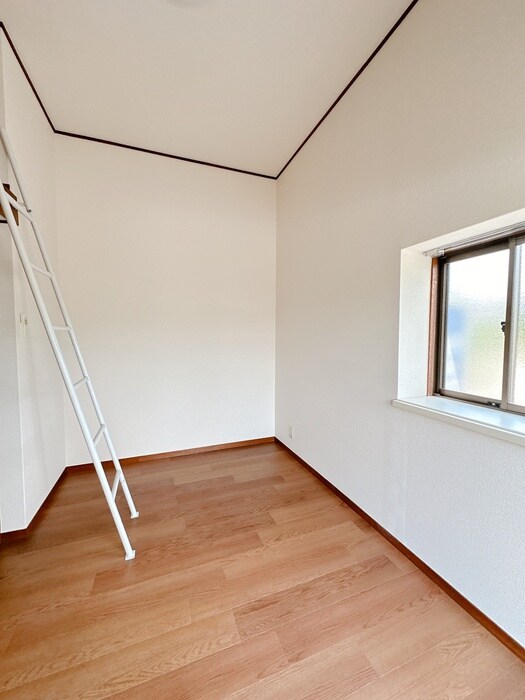 物件内観写真16　(居室)