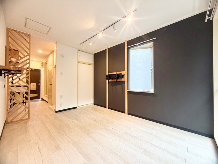 物件内観写真9　(居室)