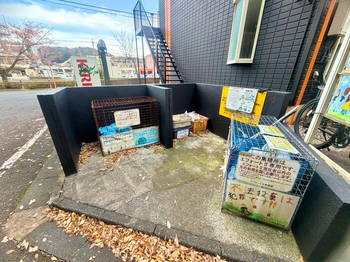 物件外観写真6　(建物設備)