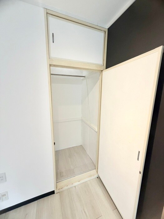 物件内観写真10　(収納)