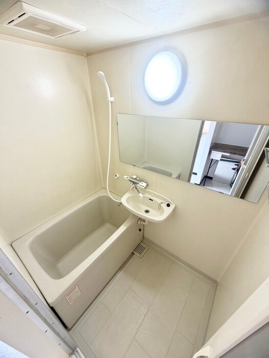 物件内観写真12　(バス／シャワールーム等)