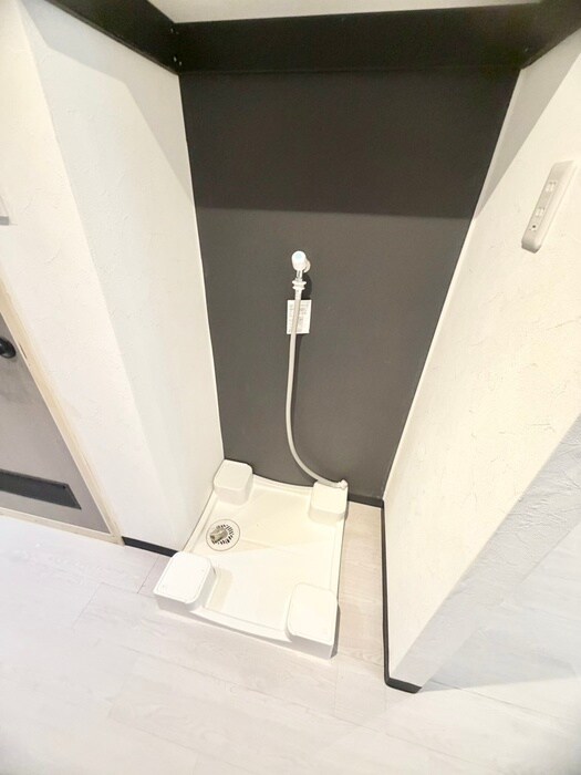 物件内観写真14　(洗濯機置場)