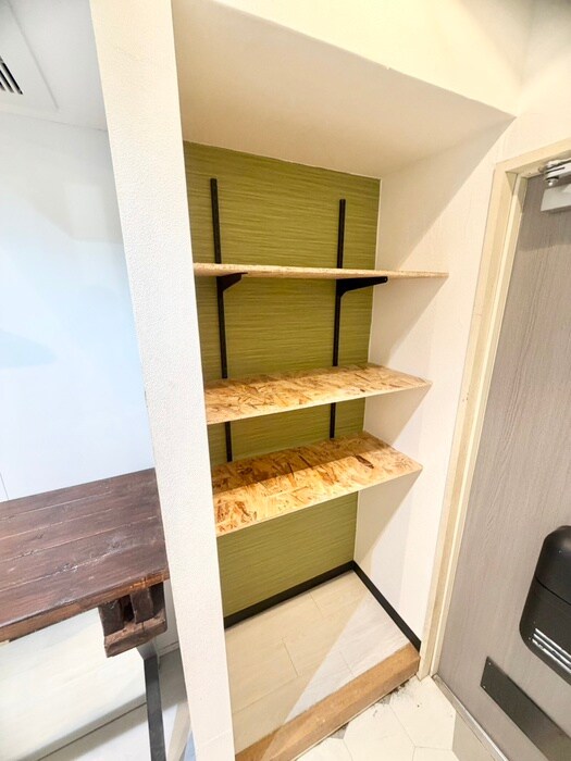 物件内観写真15　(靴箱)