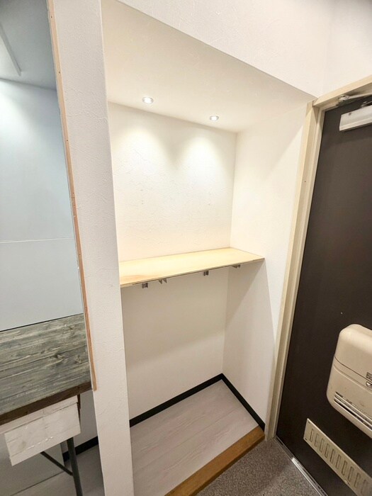 物件内観写真15　(靴箱)