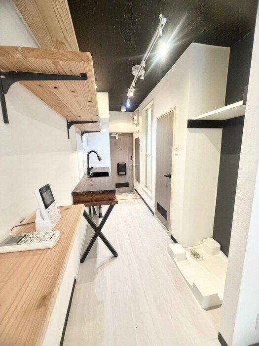 物件内観写真18　(廊下)