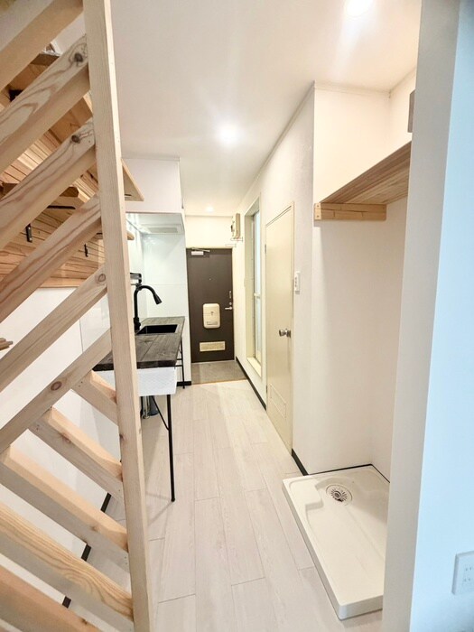 物件内観写真18　(廊下)