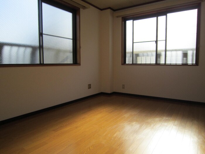 物件内観写真6　(居室)