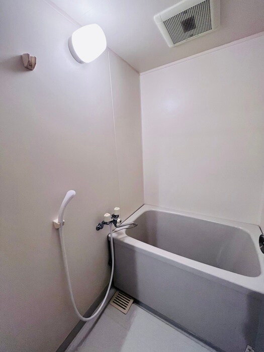 物件内観写真13　(バス／シャワールーム等)