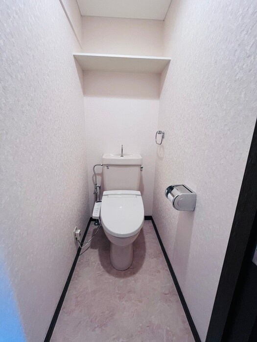 物件内観写真14　(トイレ)