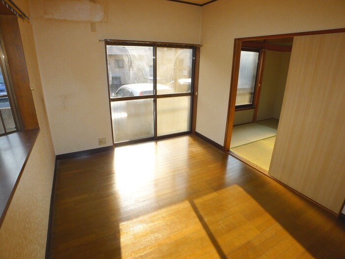 物件内観写真8　(居室)