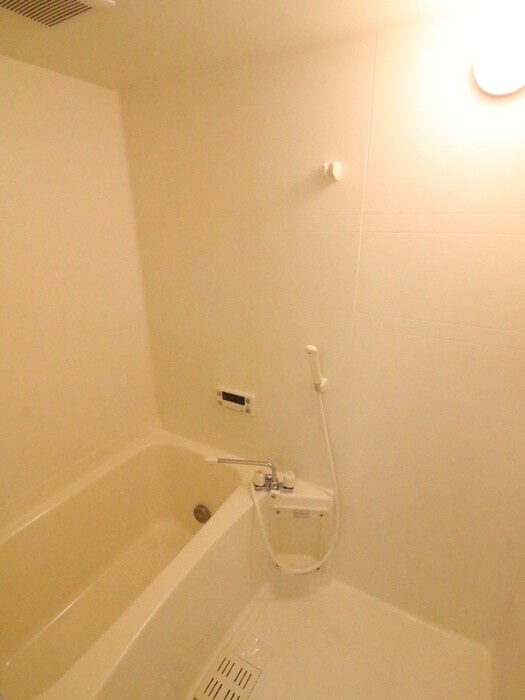 物件内観写真8　(バス／シャワールーム等)