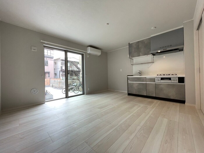 物件内観写真7　(居室)