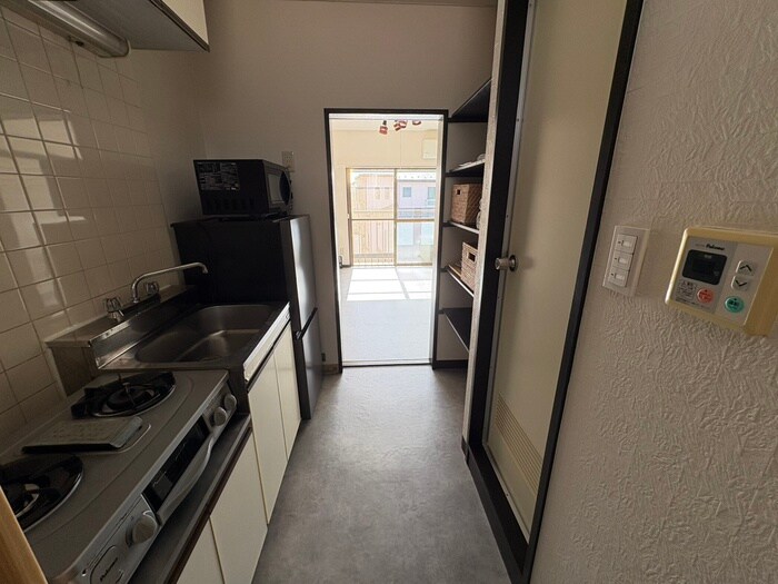 物件内観写真19　(廊下)