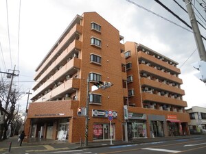 ﾗｲｵﾝｽﾞﾏﾝｼｮﾝ桜ヶ丘駅前（511）外観写真