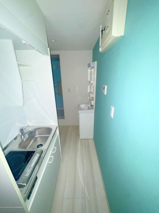 物件内観写真12　(廊下)