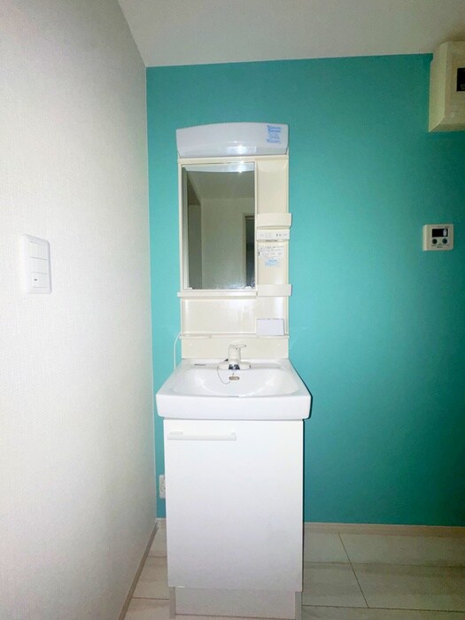 物件内観写真15　(洗面)