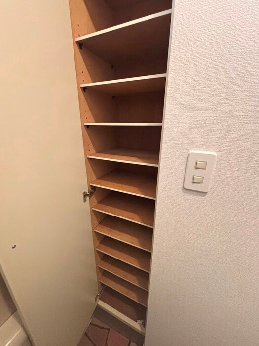 物件内観写真16　(靴箱)