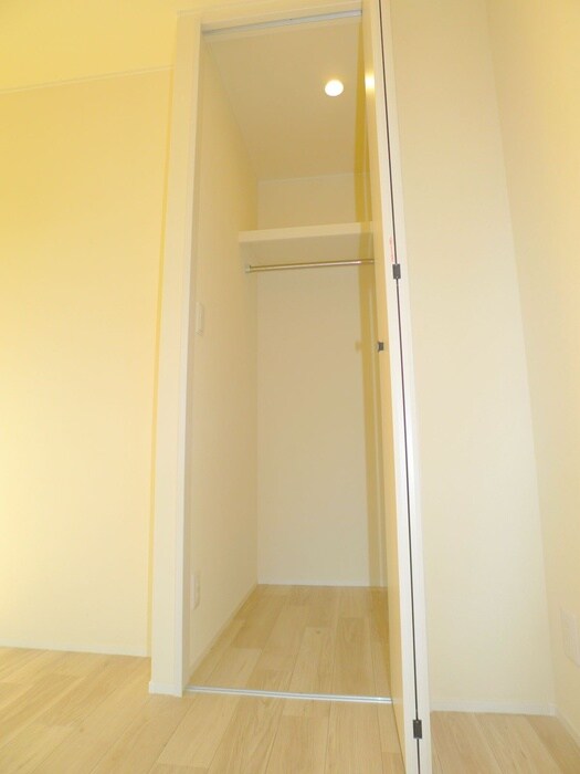 物件内観写真21　(収納)