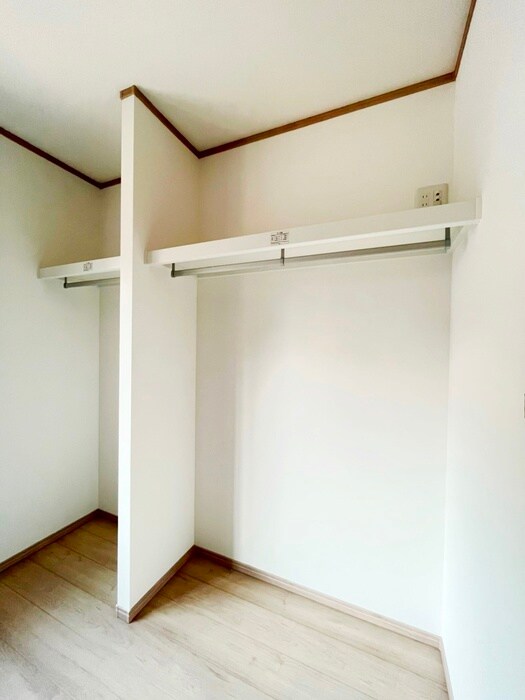 物件内観写真13　(収納)