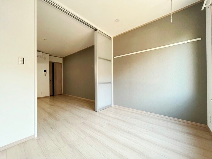 物件内観写真14　(居室)