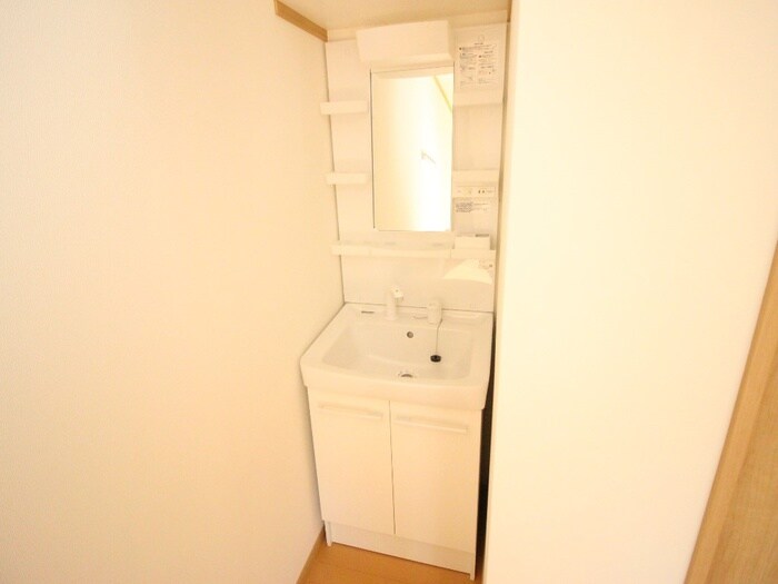 物件内観写真15　(洗面)